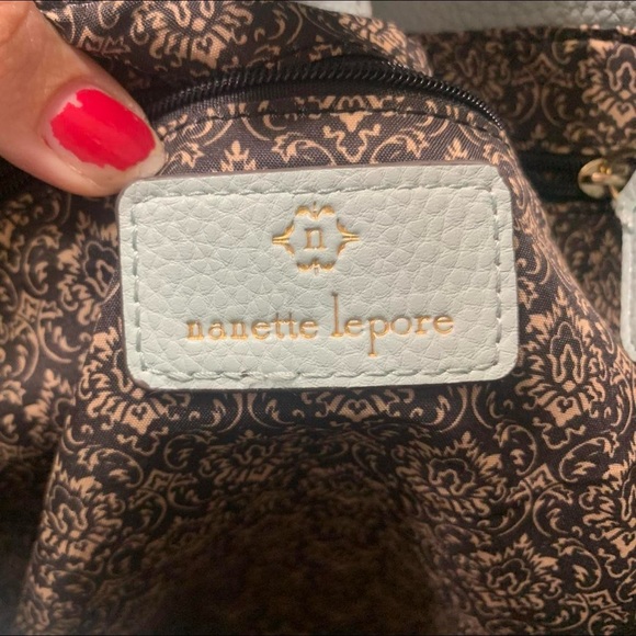 Nanette Lepore shoulder bag! Gently used/like new!! - Picture 2 of 3